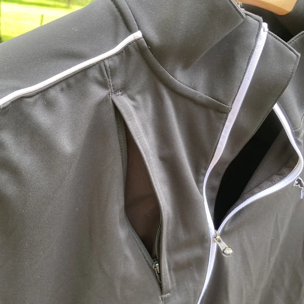 PUMA Golf 1/2 zip Black Shirt white stripe design front pocket Wing Cell sports - Picture 5 of 12